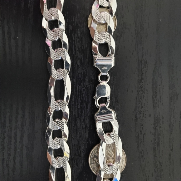 Silver Chain - Picture 3 of 6